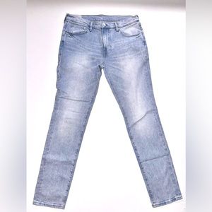 Men’s Skinny Light Wash, Size 36/32